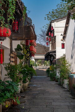 小河直街