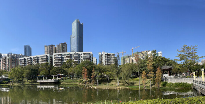高樓大廈與公園綠地