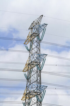 高壓輸電線