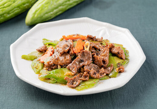 涼瓜炒牛肉