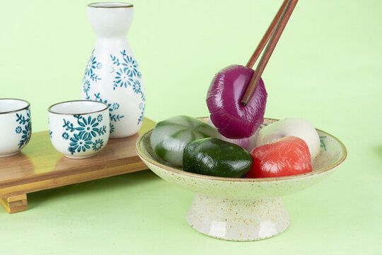 彩色青團(tuán)