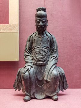 明代人物青銅像