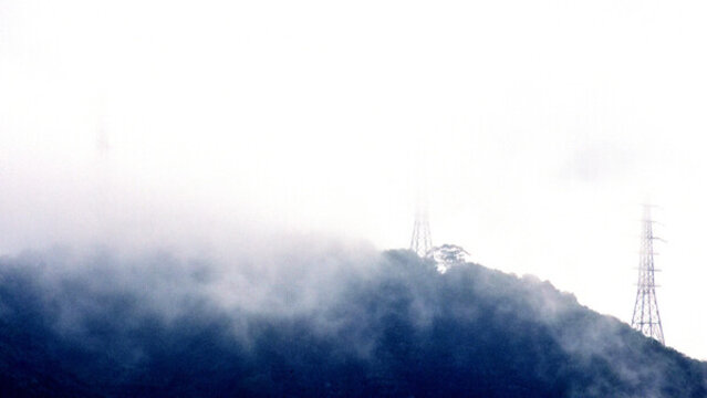 山巒