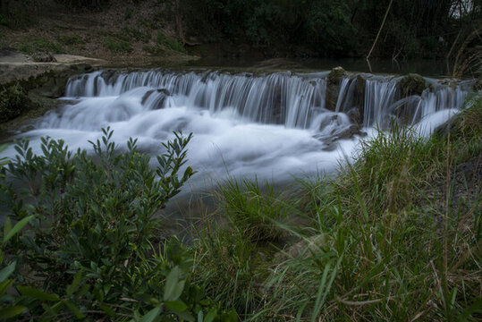 河流溪流流水