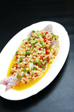 泡菜蒸江團(tuán)