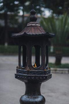 昭覺寺寺廟靜物燭臺