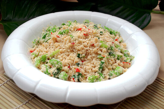 脆菜沾豆渣
