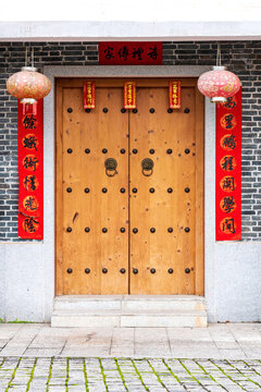 中式傳統(tǒng)木門