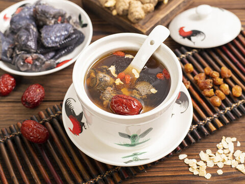 烏雞湯