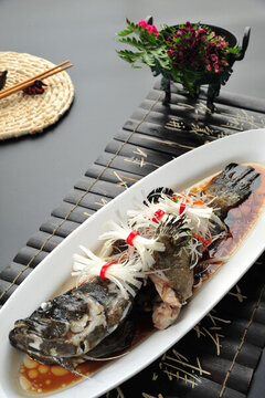 清蒸石斑魚