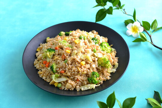時蔬炒飯