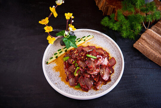 鄉(xiāng)里臘牛肉