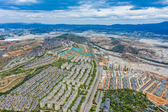 航拍云南昆明文旅度假區(qū)住宅區(qū)