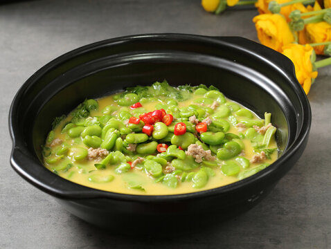 鮮蠶豆煲