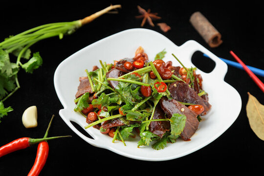 鹽邊牛肉
