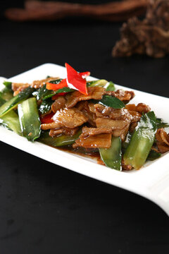 黃瓜炒肉片