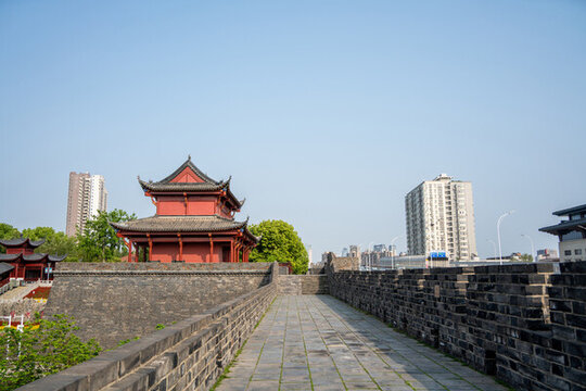 武漢楚望臺遺址公園起義門
