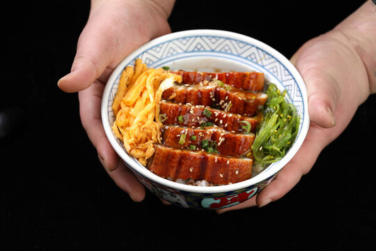鰻魚飯