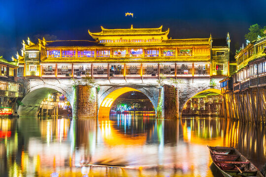 鳳凰古城虹橋夜景