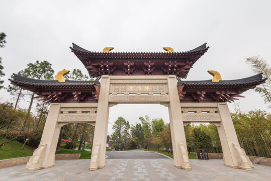 南京牛首山景區(qū)的佛頂寺牌坊