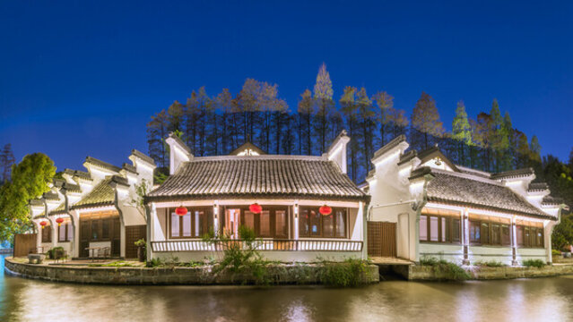 南京白鷺洲公園古建筑夜景