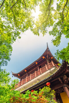 南京棲霞山的鼓樓鐘樓