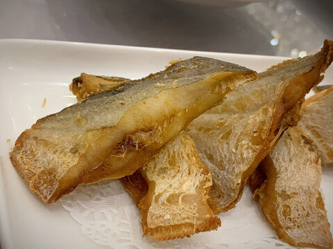 干煎鯧魚