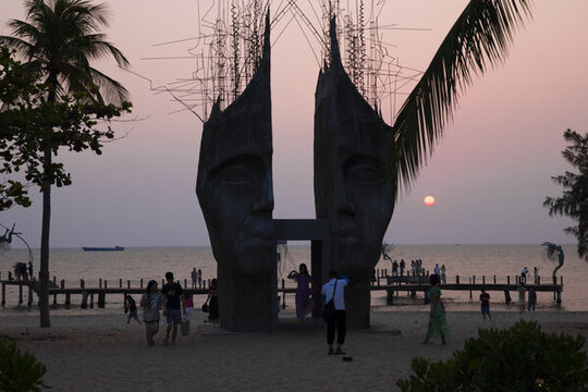 海滩雕塑