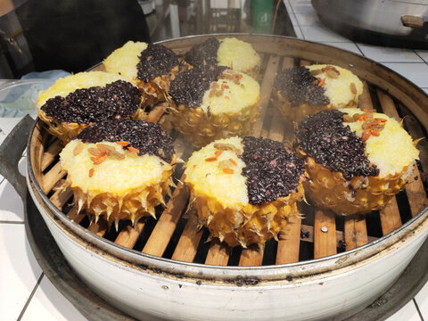 菠蘿飯