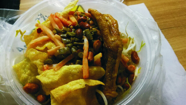 鴨爪螺螄粉