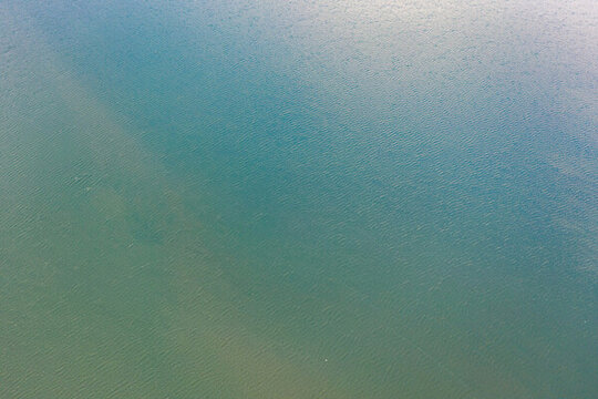 航拍云南大理洱海高原淡水湖泊