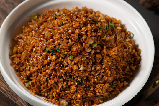 農(nóng)家醬肉炒飯
