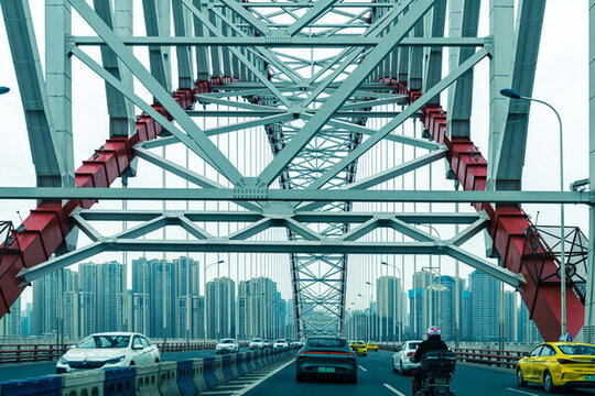 重慶朝天門(mén)大橋