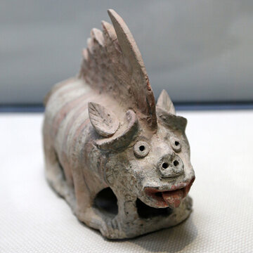 北魏彩繪鎮(zhèn)墓獸