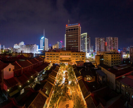 航拍云南昆明老街夜景歷史街區(qū)