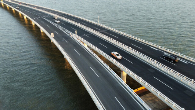 航拍廈門(mén)演武大橋