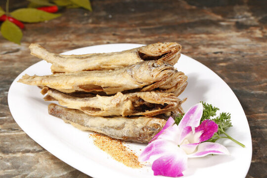 干炸小黃魚(yú)