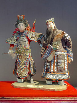 金雁橋戲文泥塑