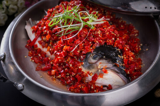 剁椒魚頭