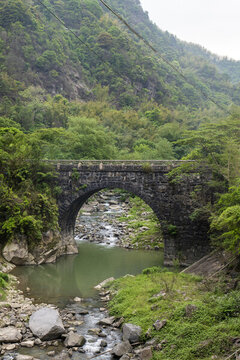 古建筑石拱橋