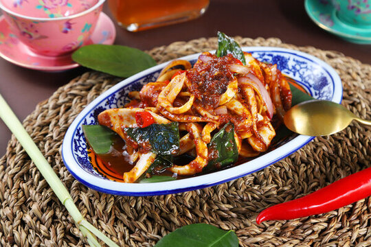 叁巴魷魚(yú)