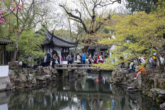 蘇州掘政園古典園林風(fēng)光