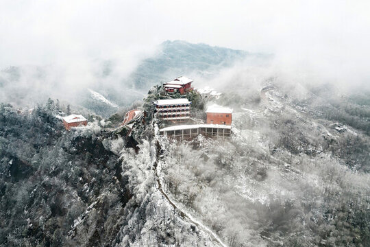 赤水天臺(tái)山懷陽寺雪景