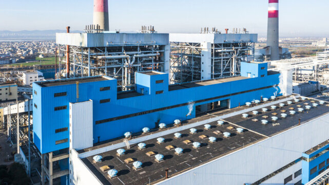 航拍發(fā)電廠廠房