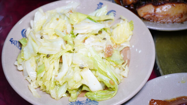 炒蓮花白
