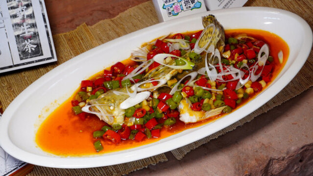 雙椒鱸魚