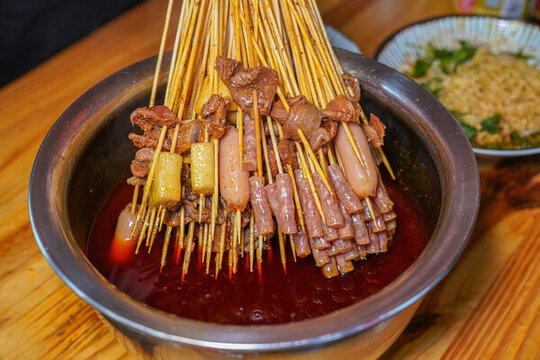 缽缽雞冷鍋串串麻辣成都