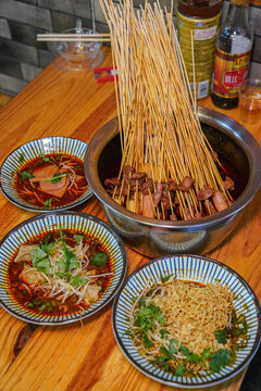 缽缽雞冷鍋串串麻辣成都