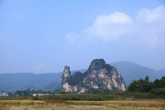 英西駱駝山
