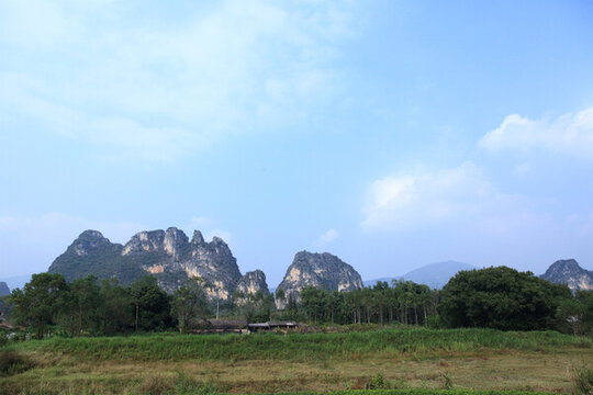 英西峰林田野